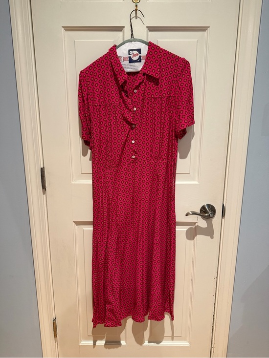 Ines De La Fressange Dresses & Skirts - Pink Short-Sleeve Midi Shirt Dress with Geometric Print